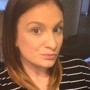 Meet your Posher, Sabrina